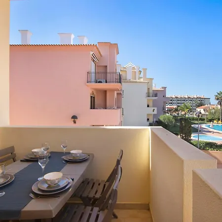 Eden Apartment Quarteira